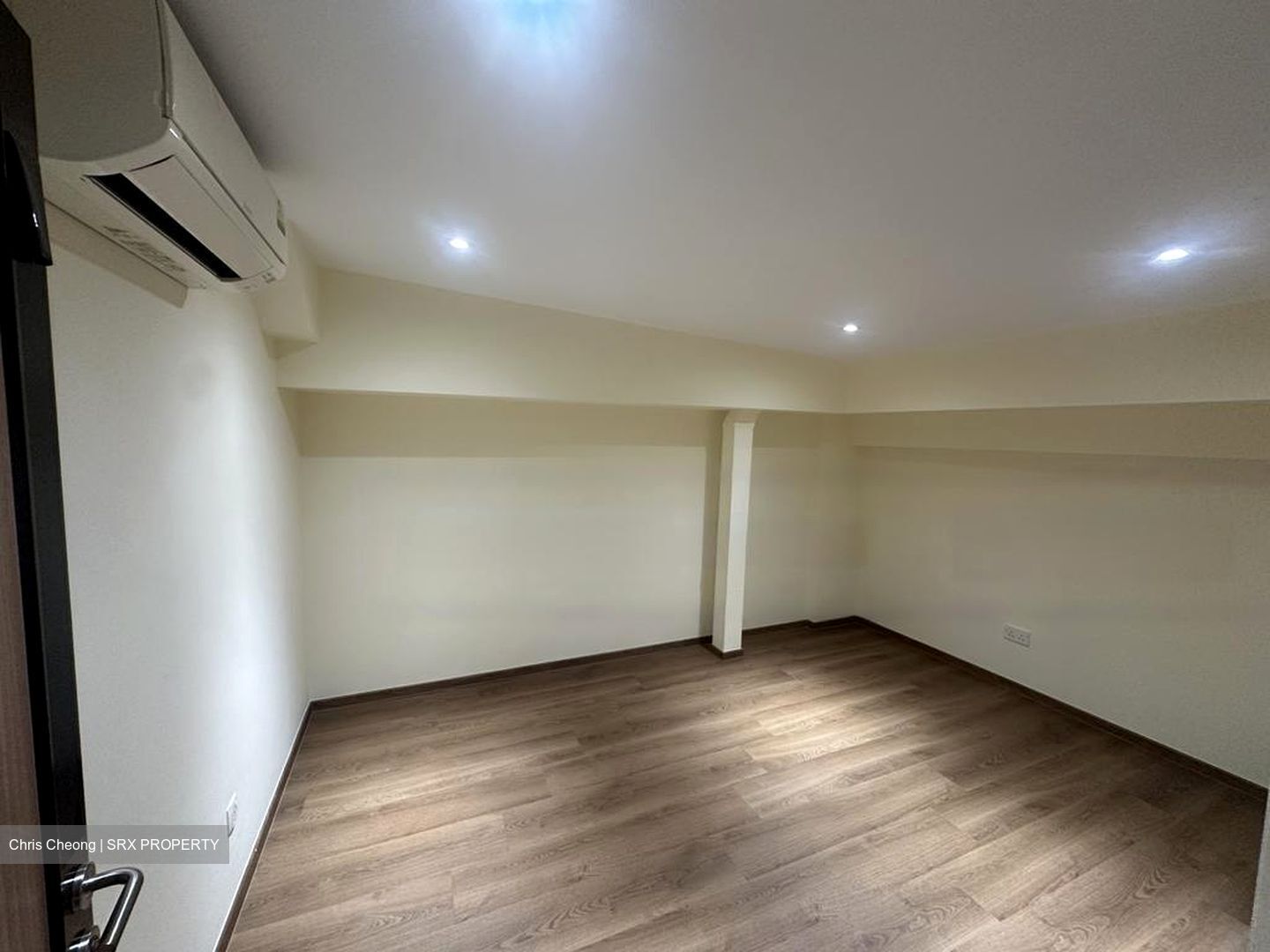 NOVENA TERRACE (D11), Terrace #454176591